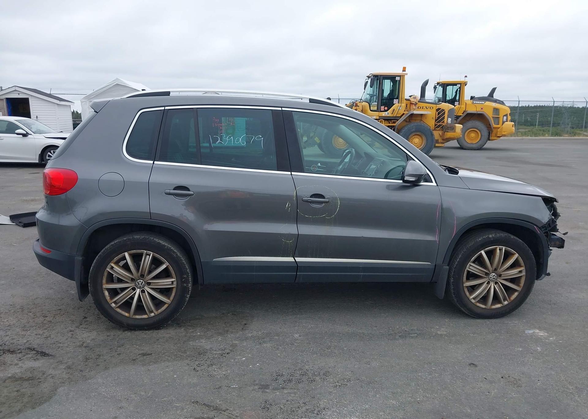2017 VOLKSWAGEN TIGUAN COMFORTLINE