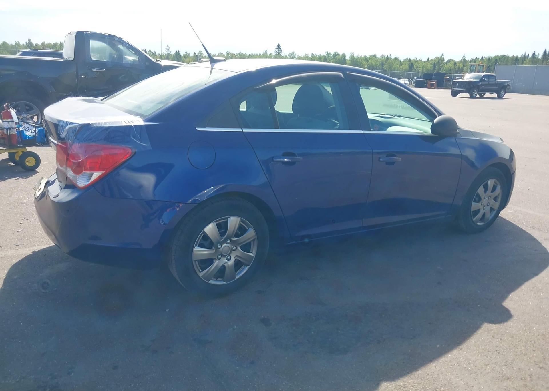 2012 CHEVROLET CRUZE LS