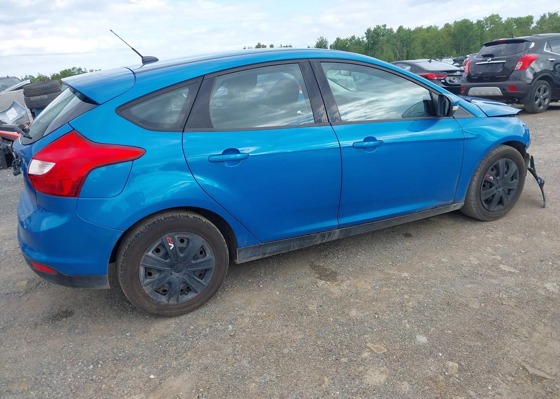 2013 FORD FOCUS SE
