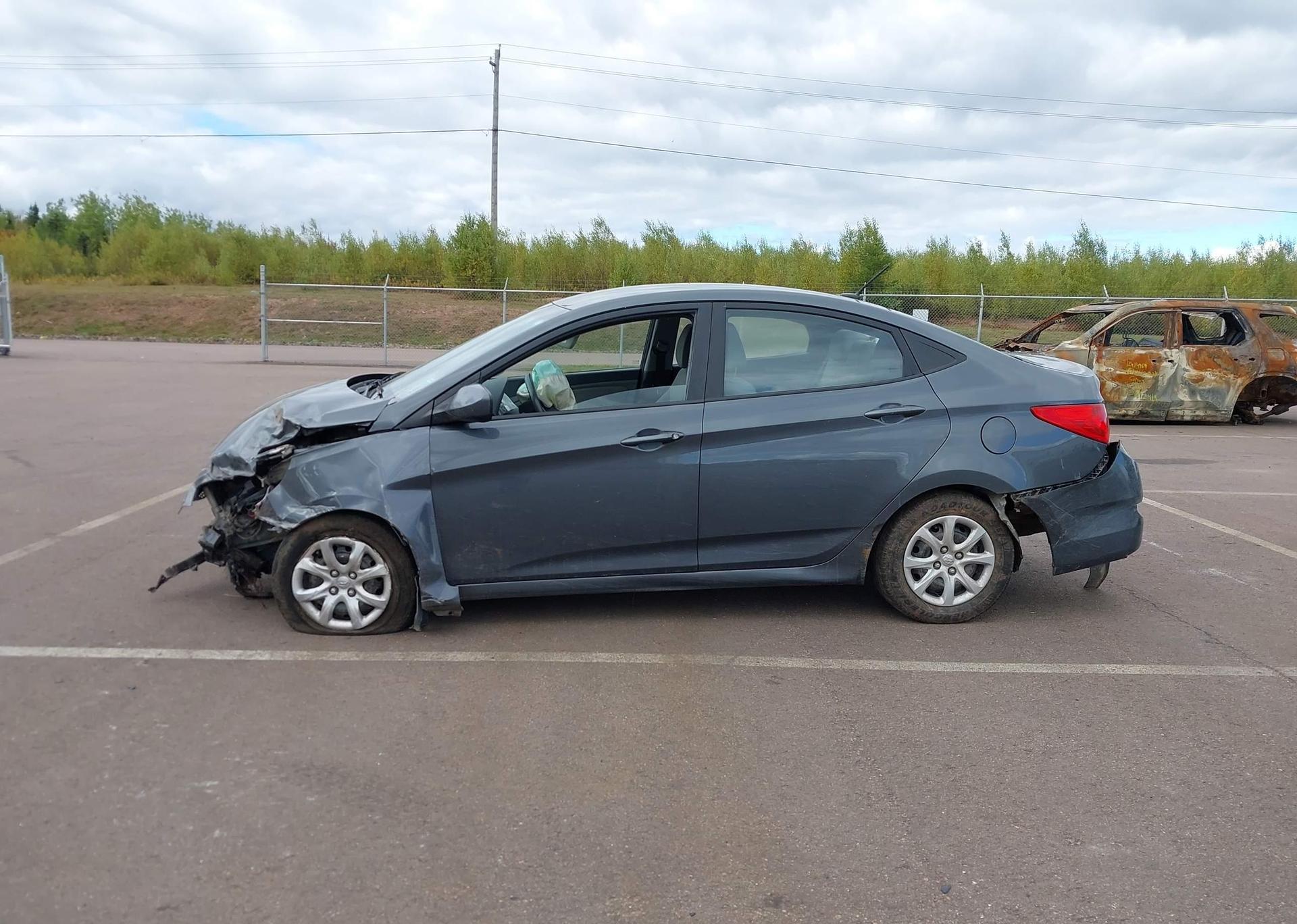2013 HYUNDAI ACCENT GLS