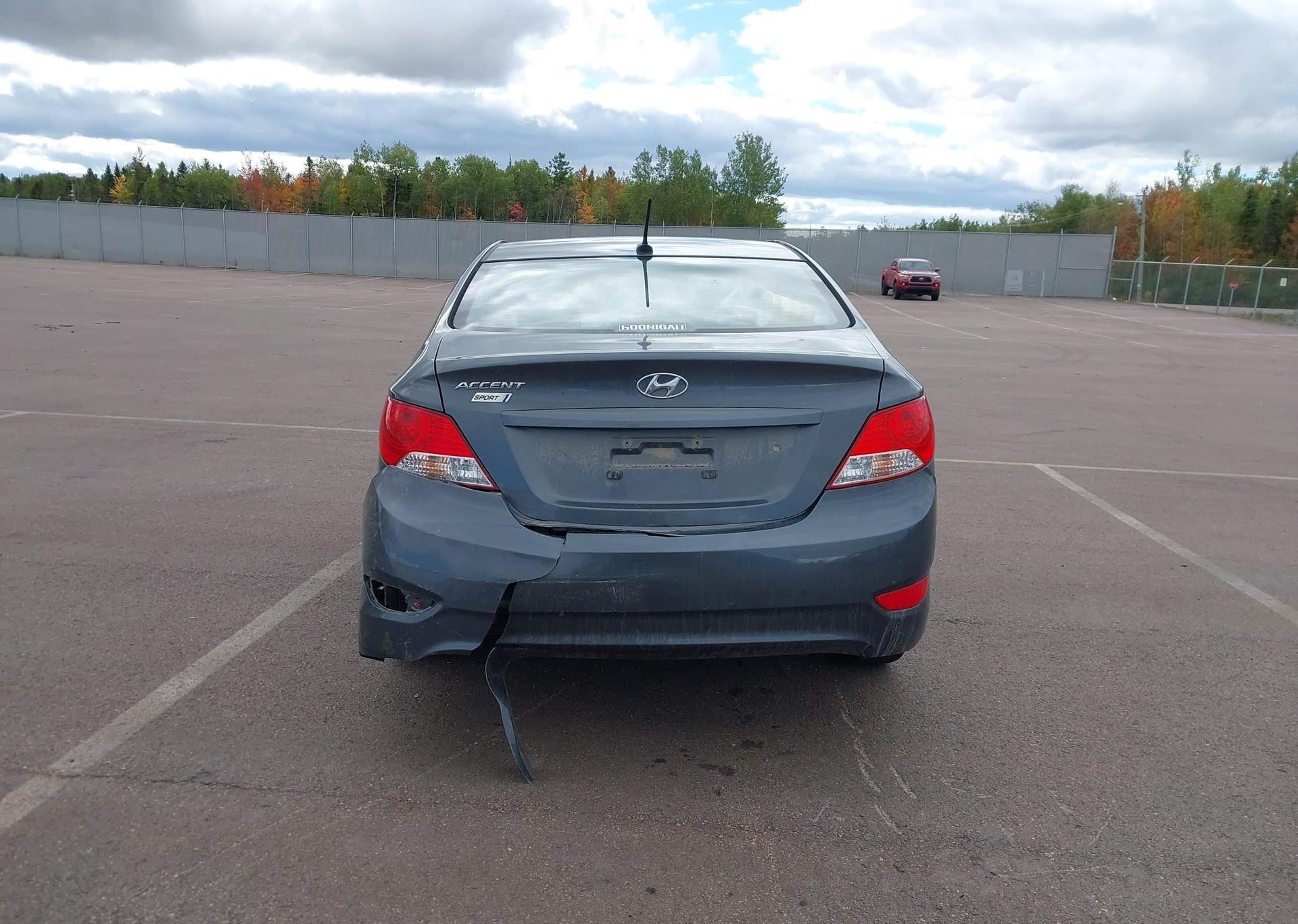 2013 HYUNDAI ACCENT GLS