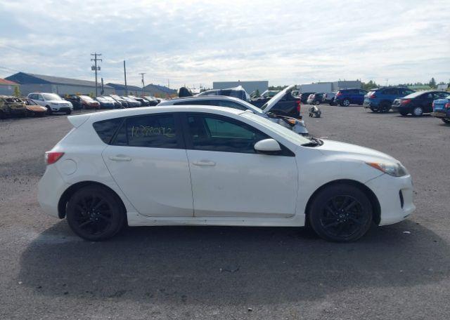 2013 MAZDA MAZDA3 GS-SKY