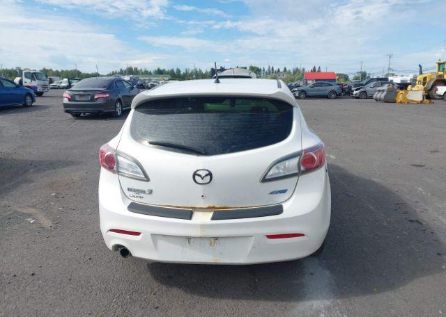 2013 MAZDA MAZDA3 GS-SKY