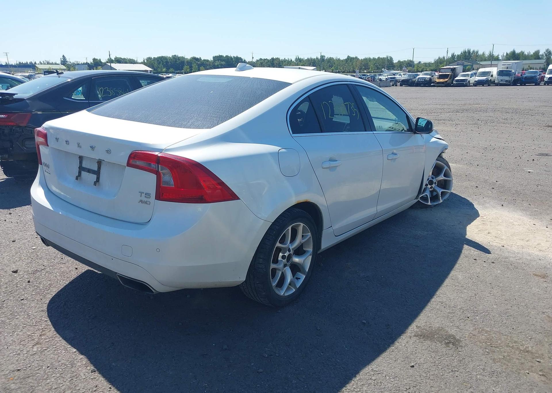 2014 VOLVO S60 T5