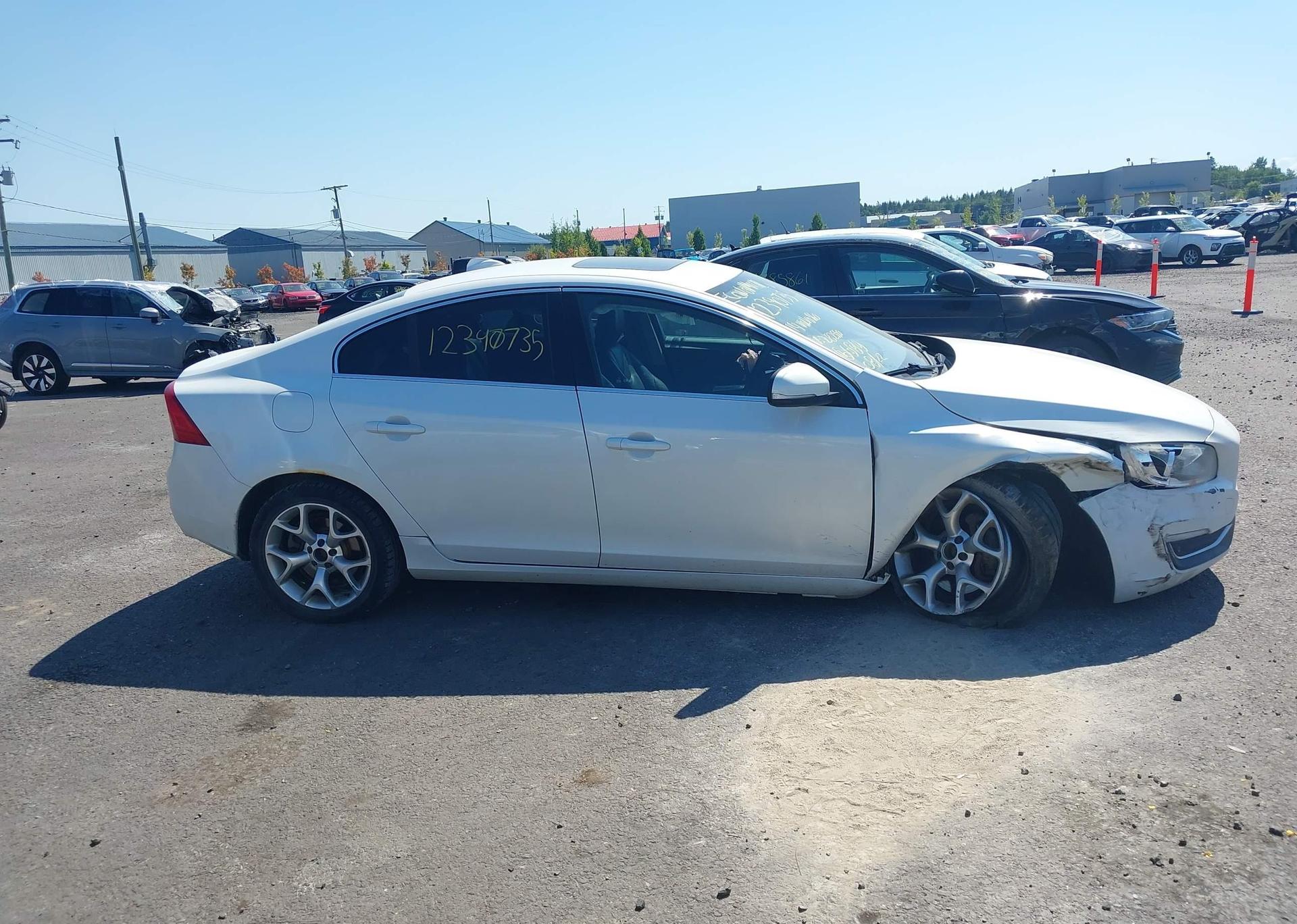 2014 VOLVO S60 T5