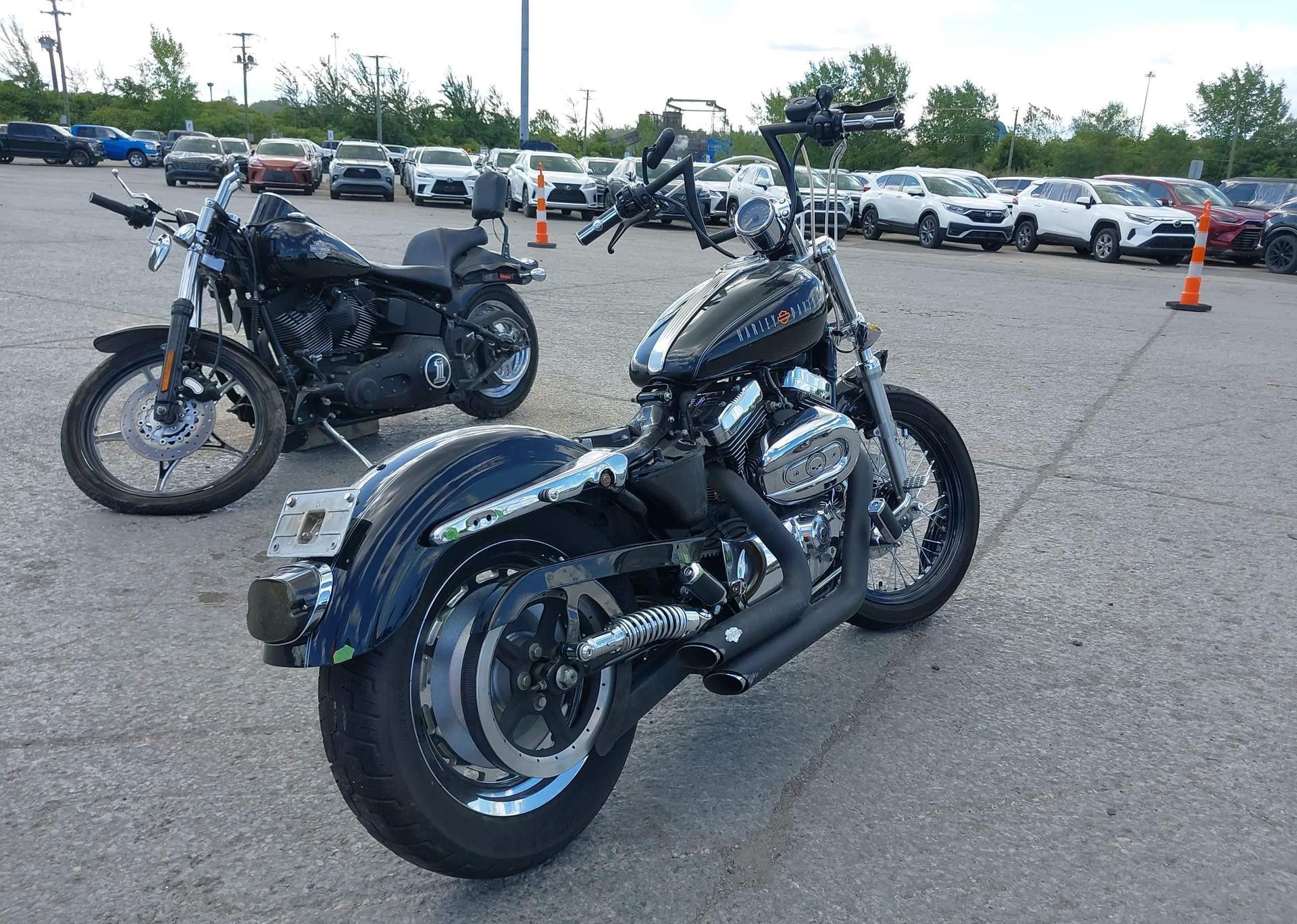 2006 HARLEY-DAVIDSON XL1200 C
