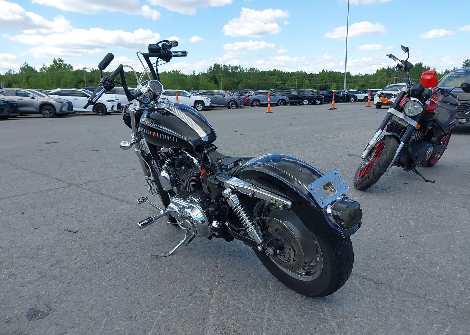 2006 HARLEY-DAVIDSON XL1200 C