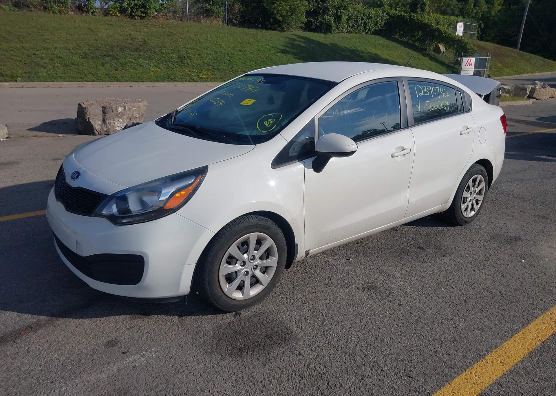 2015 KIA RIO