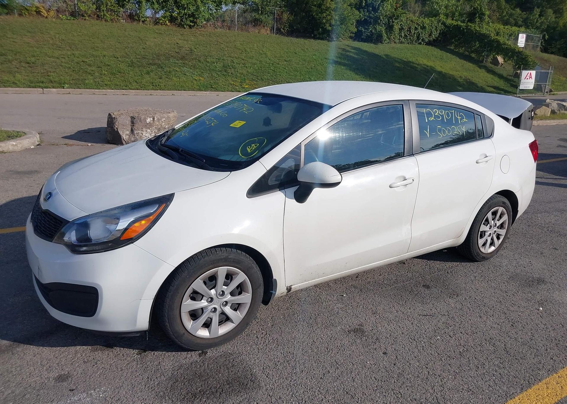 2015 KIA RIO