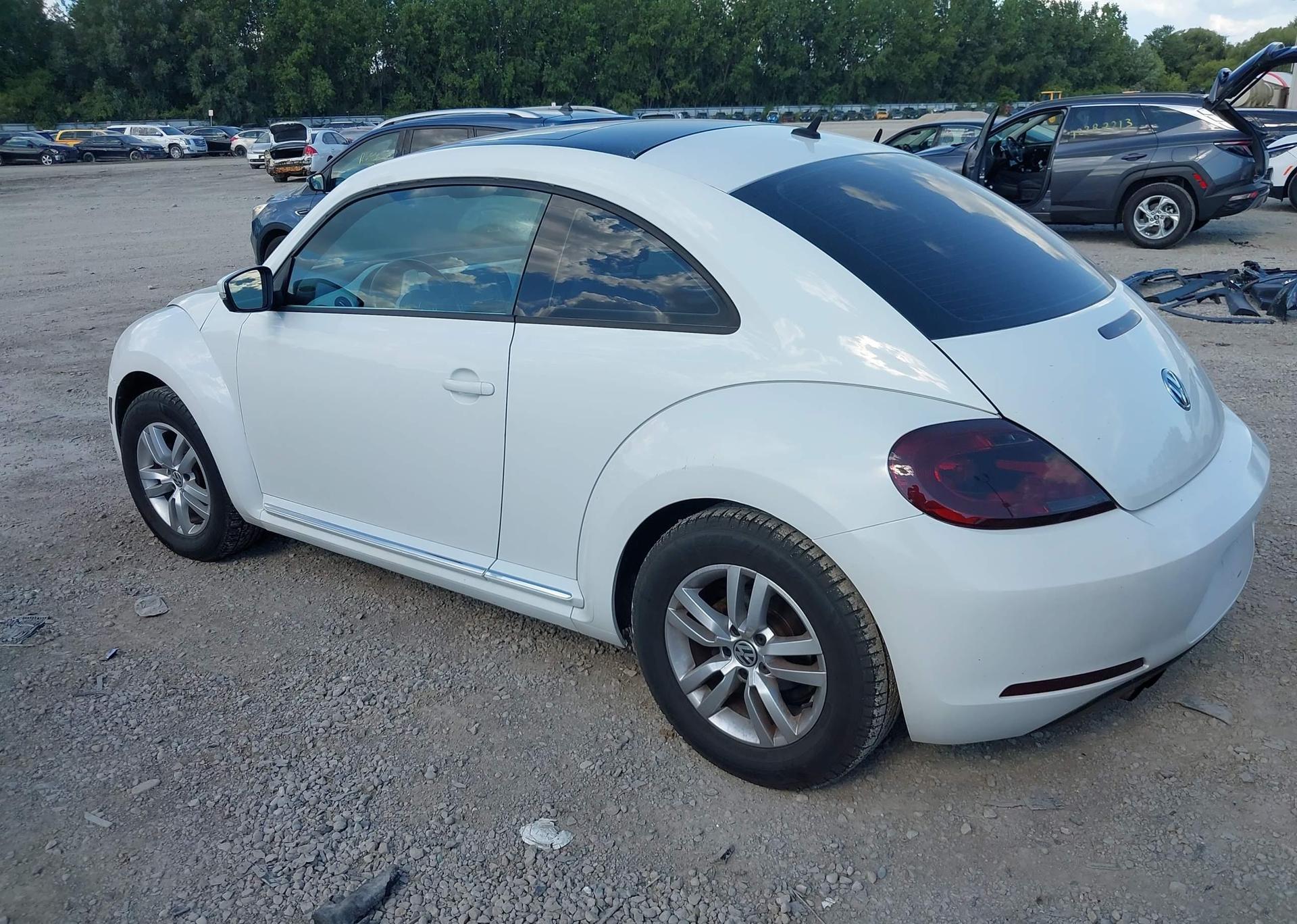 2014 VOLKSWAGEN BEETLE