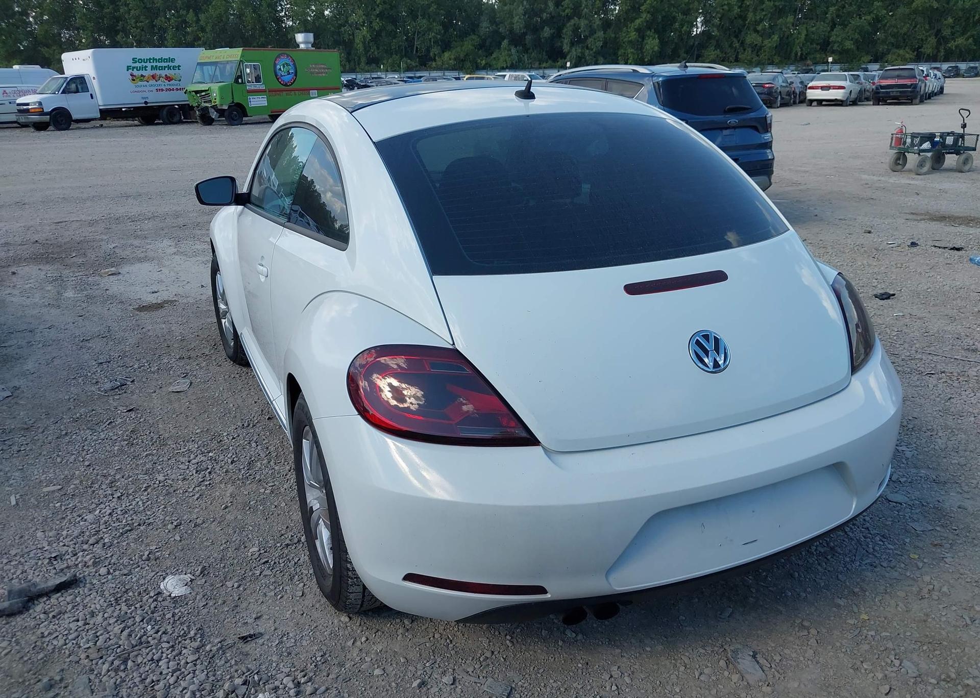 2014 VOLKSWAGEN BEETLE