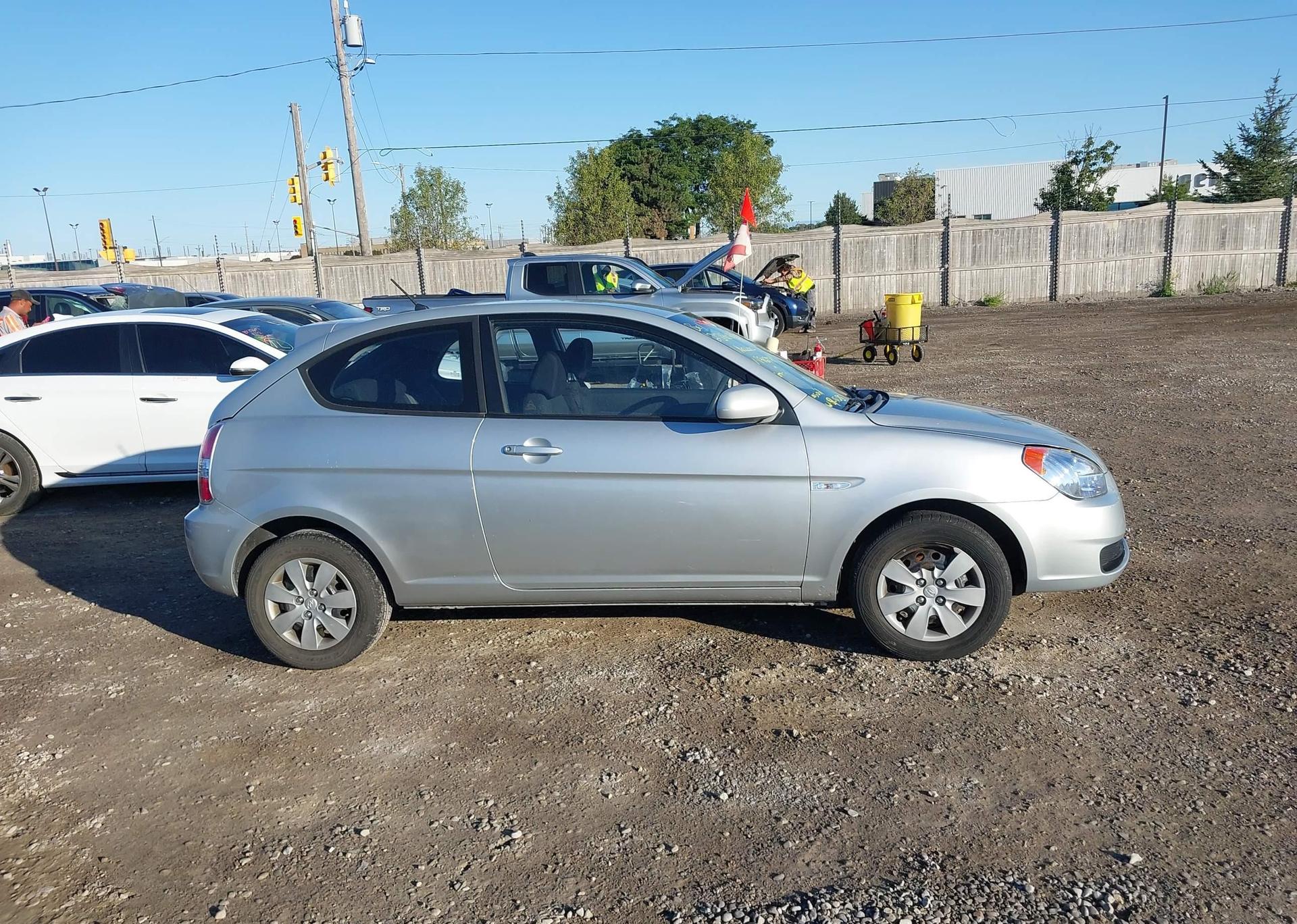 2011 HYUNDAI ACCENT