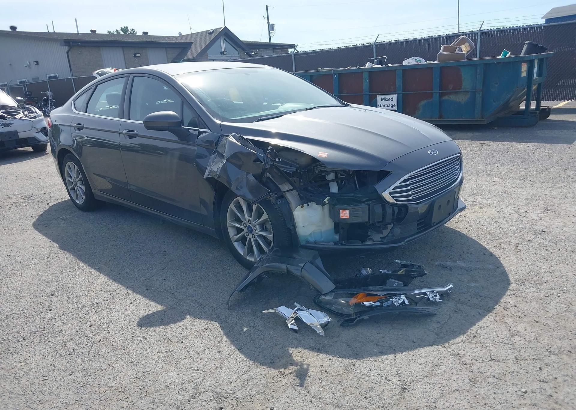 2017 FORD FUSION SE