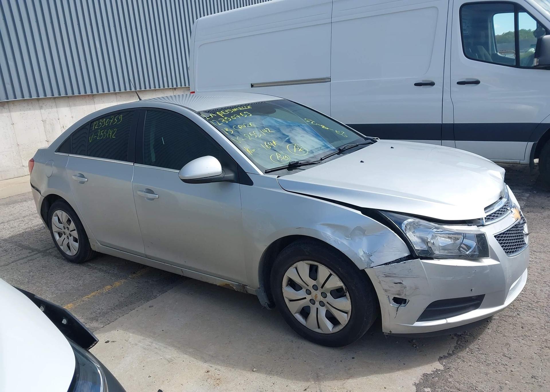 2013 CHEVROLET CRUZE LT
