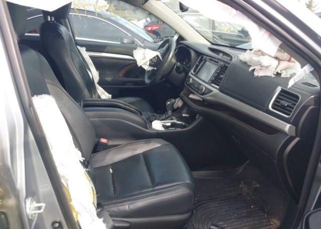 2016 TOYOTA highlander xle