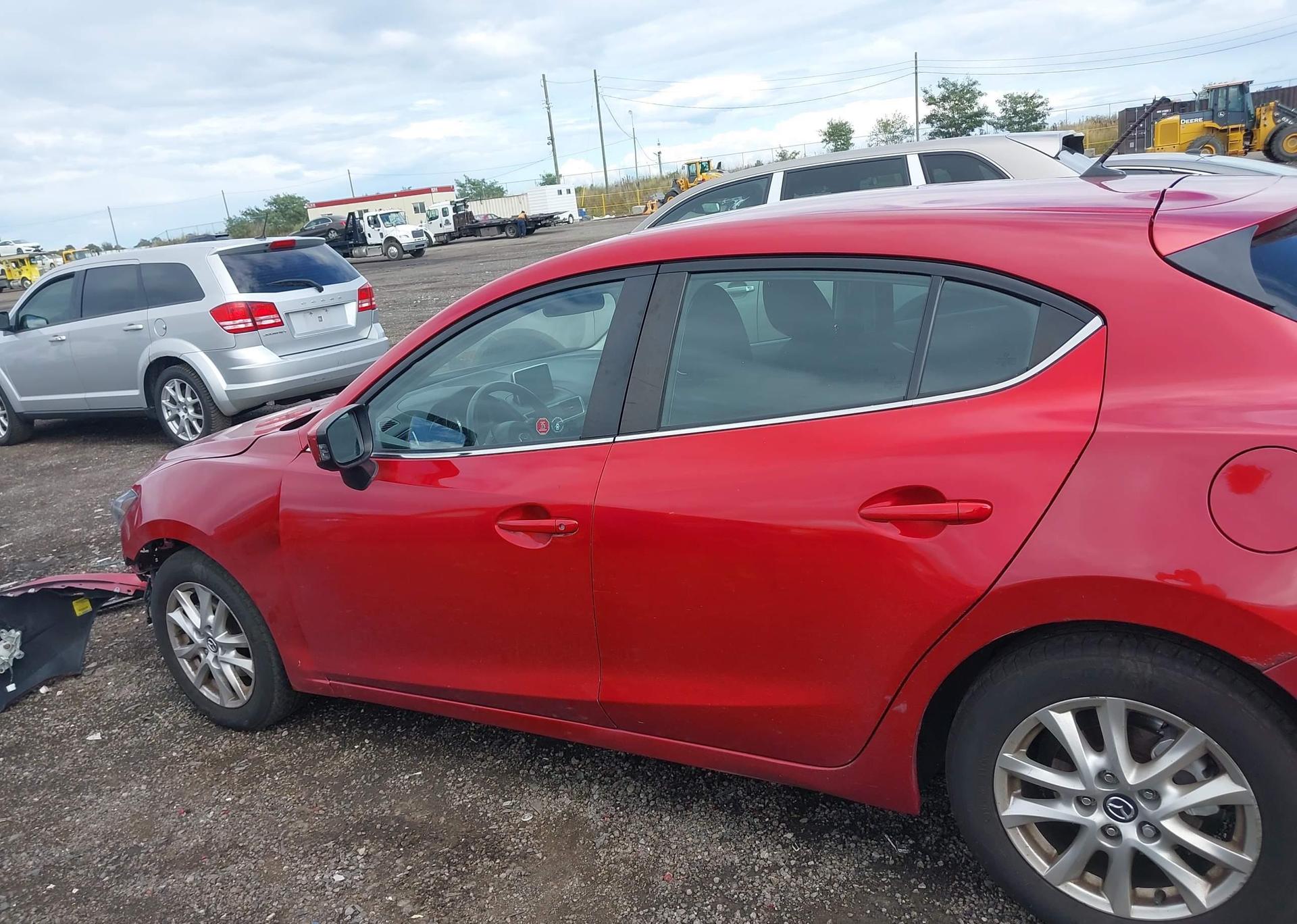2015 MAZDA MAZDA3 GS