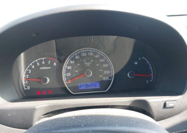 2010 HYUNDAI ELANTRA GL