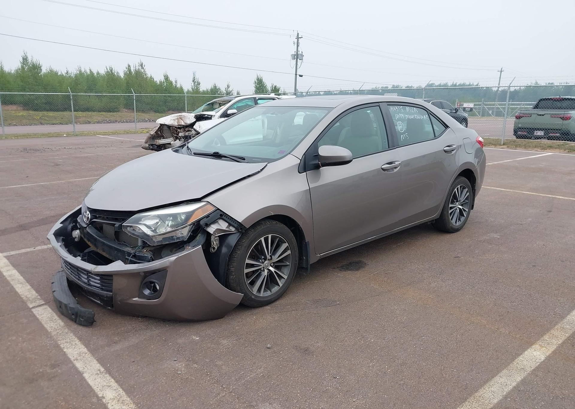 2016 TOYOTA COROLLA LE