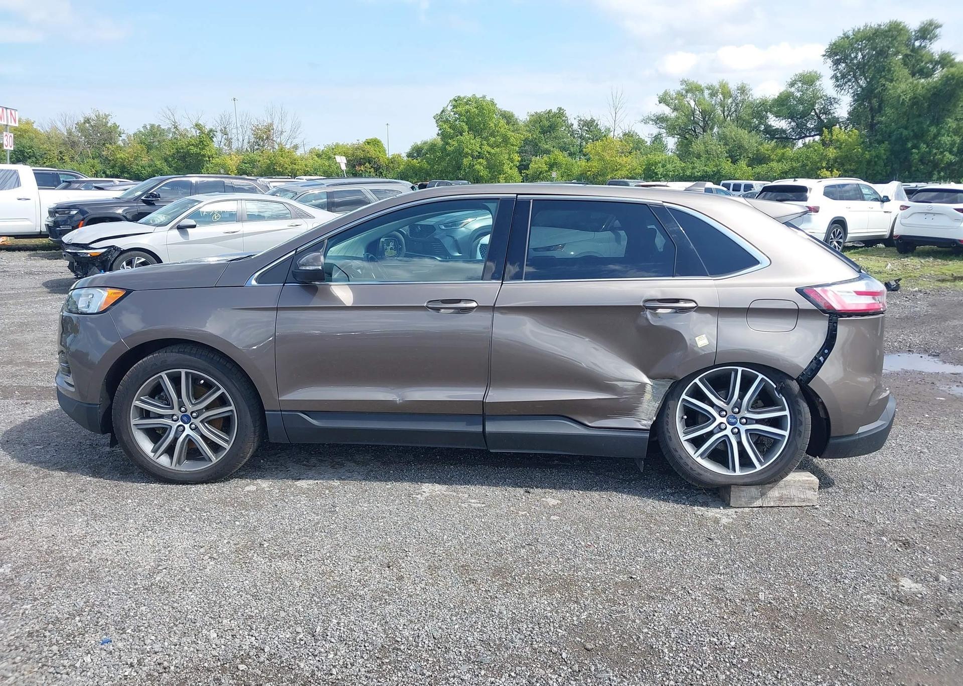 2019 FORD EDGE TITANIUM