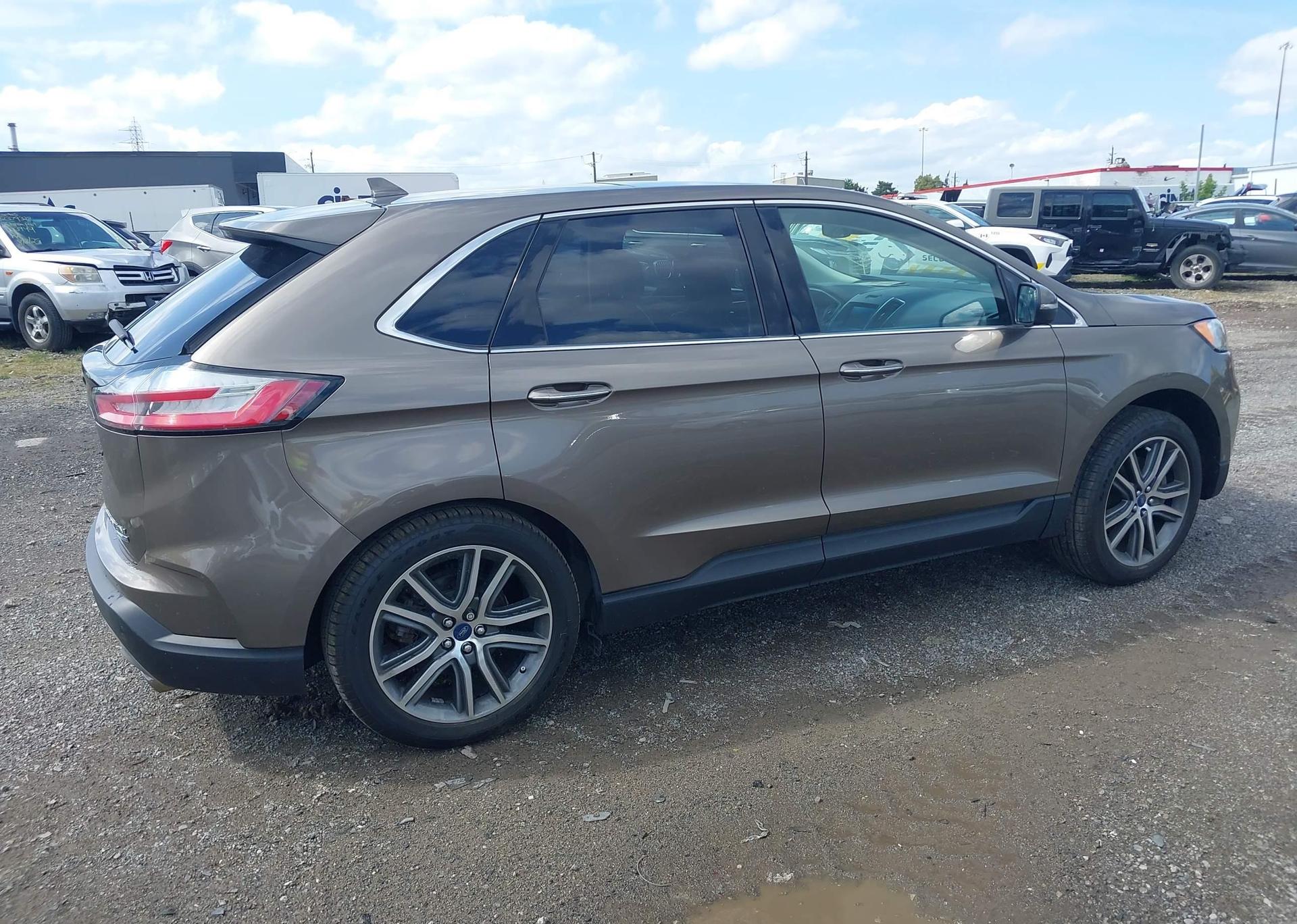 2019 FORD EDGE TITANIUM