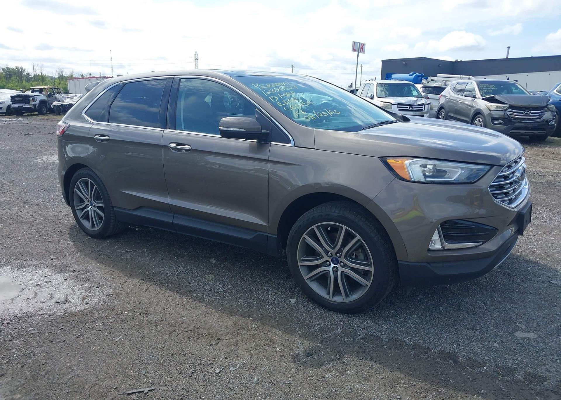 2019 FORD EDGE TITANIUM