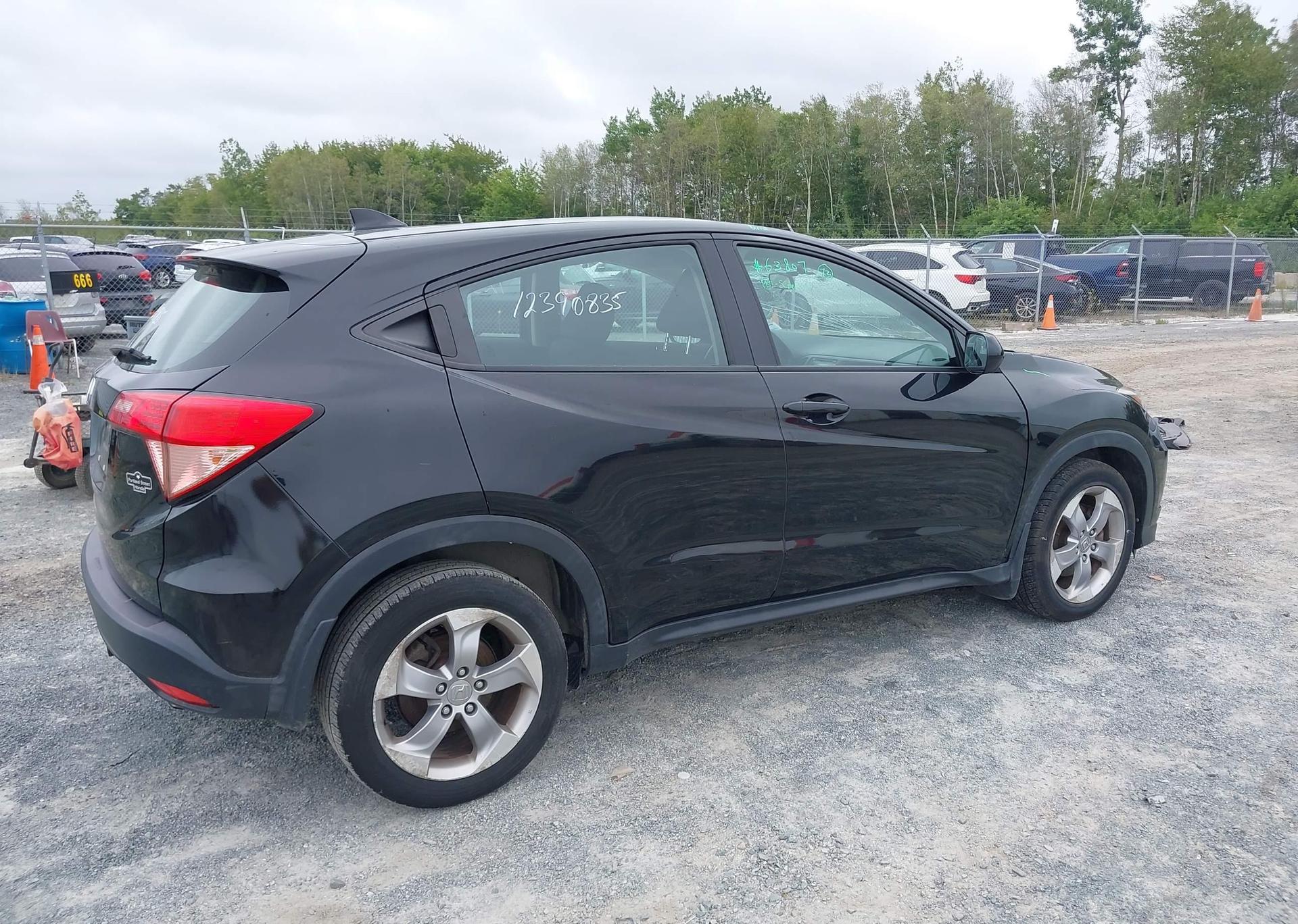 2018 HONDA HR-V LX