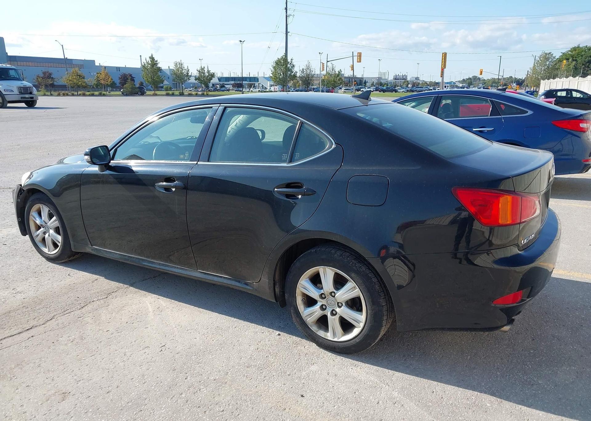 2009 LEXUS IS 250