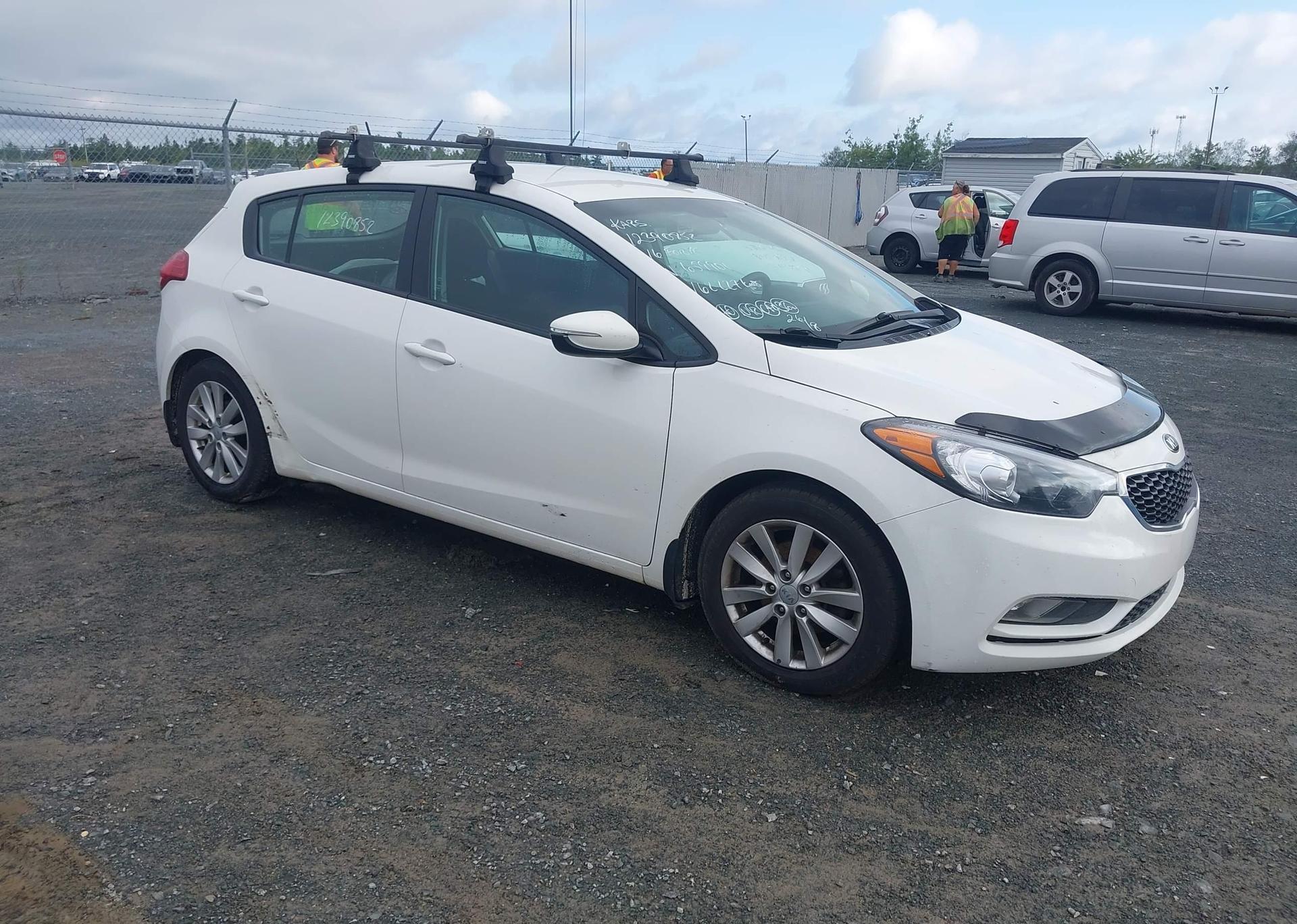2016 KIA FORTE LX