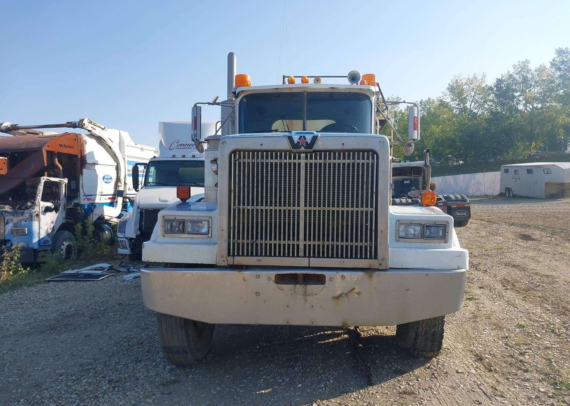 1991 WESTERN STAR/AUTO CAR CONVENTIONAL 4900