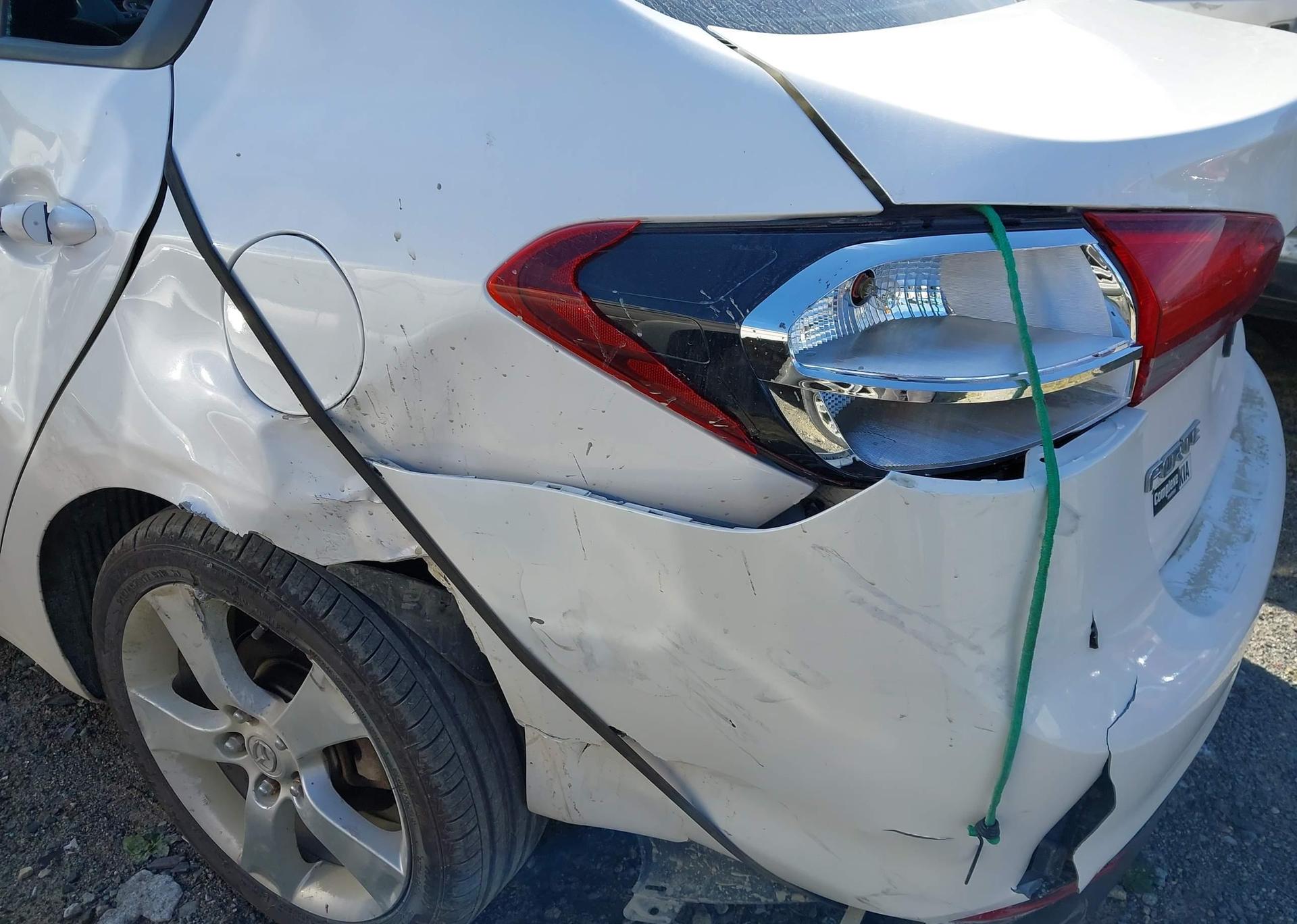 2017 KIA FORTE EX