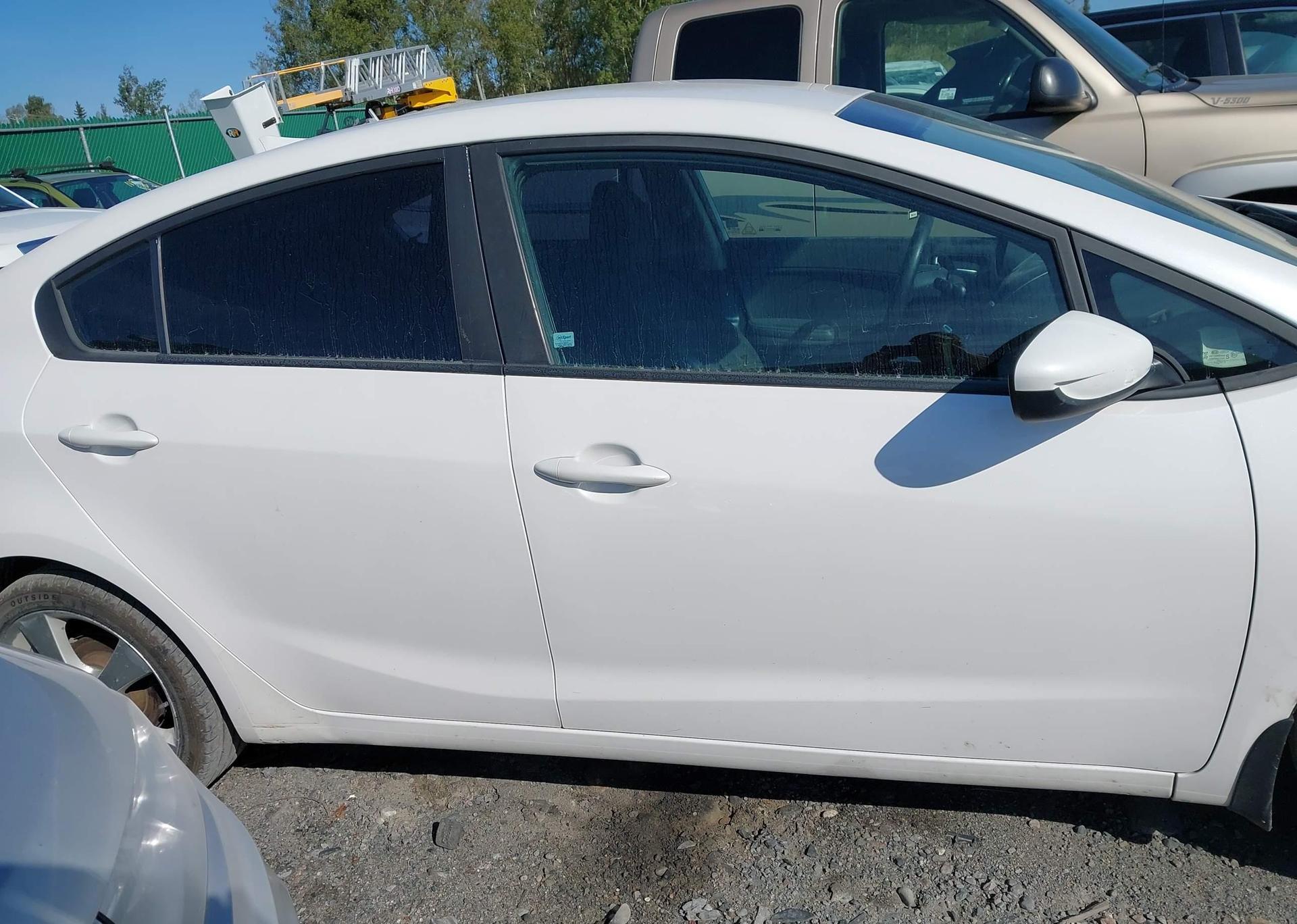 2017 KIA FORTE EX