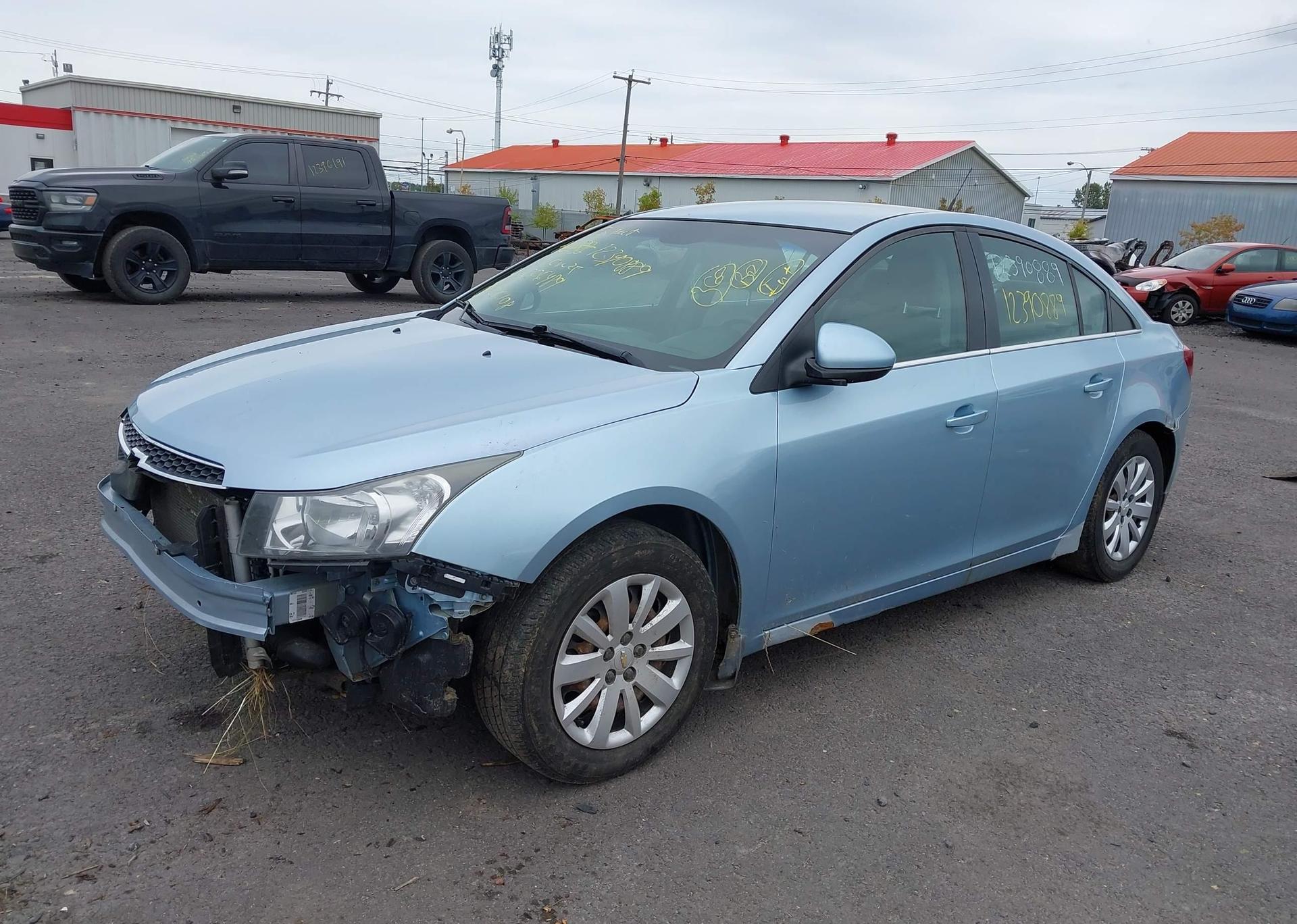 2011 CHEVROLET CRUZE