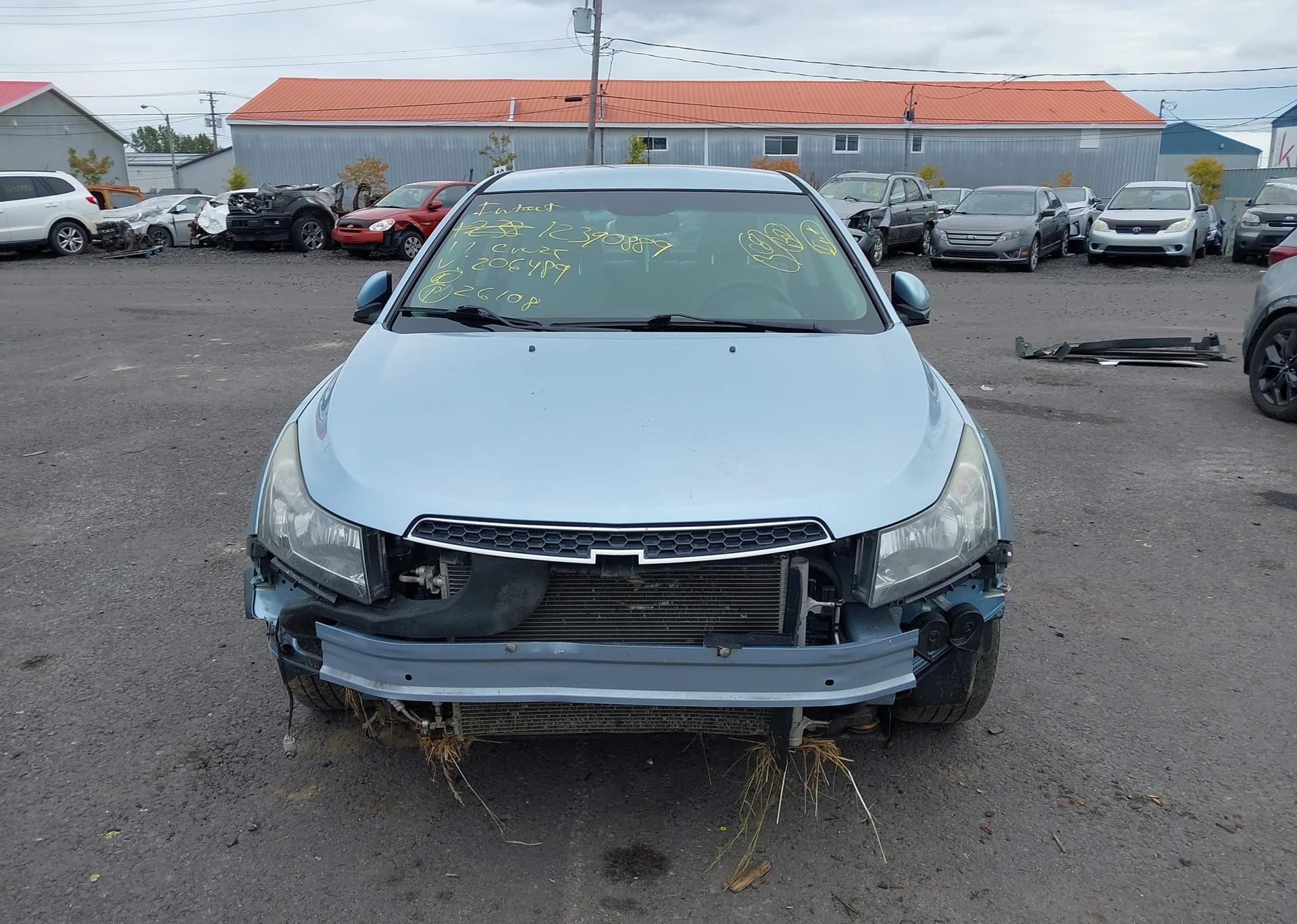 2011 CHEVROLET CRUZE