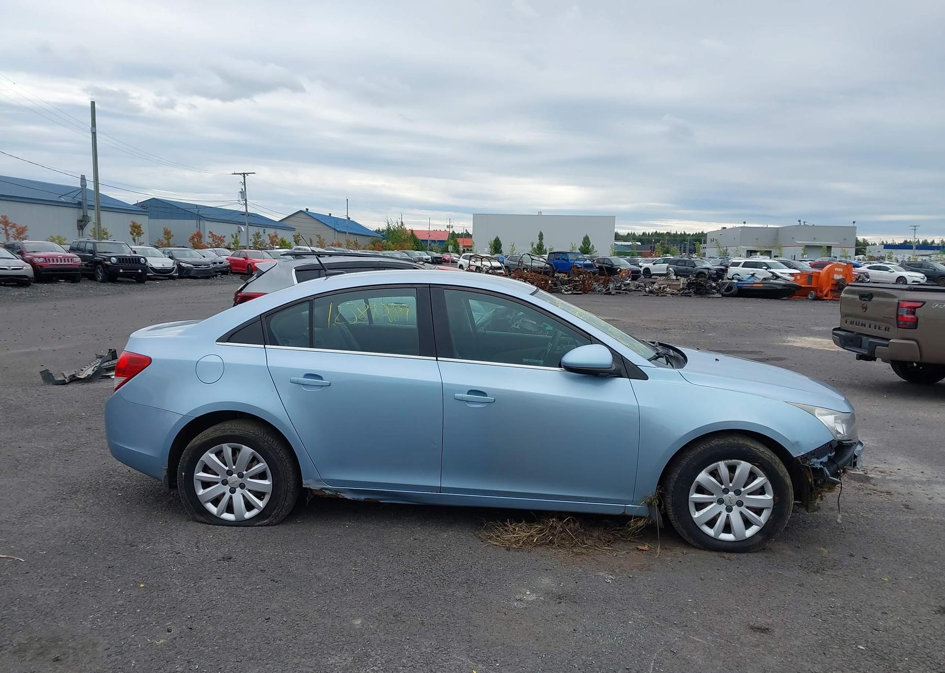 2011 CHEVROLET CRUZE