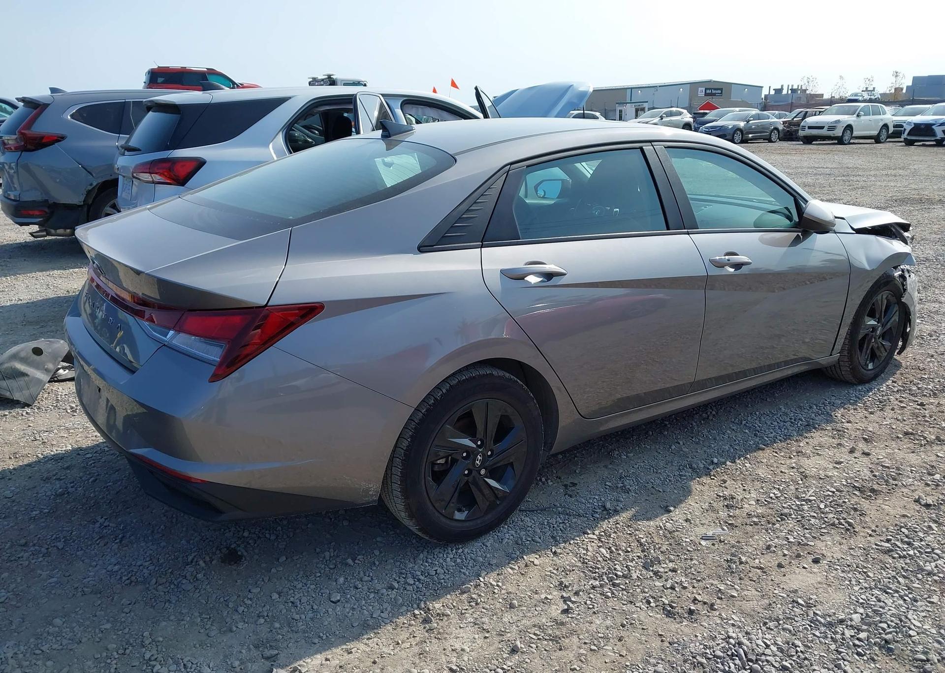 2023 HYUNDAI ELANTRA