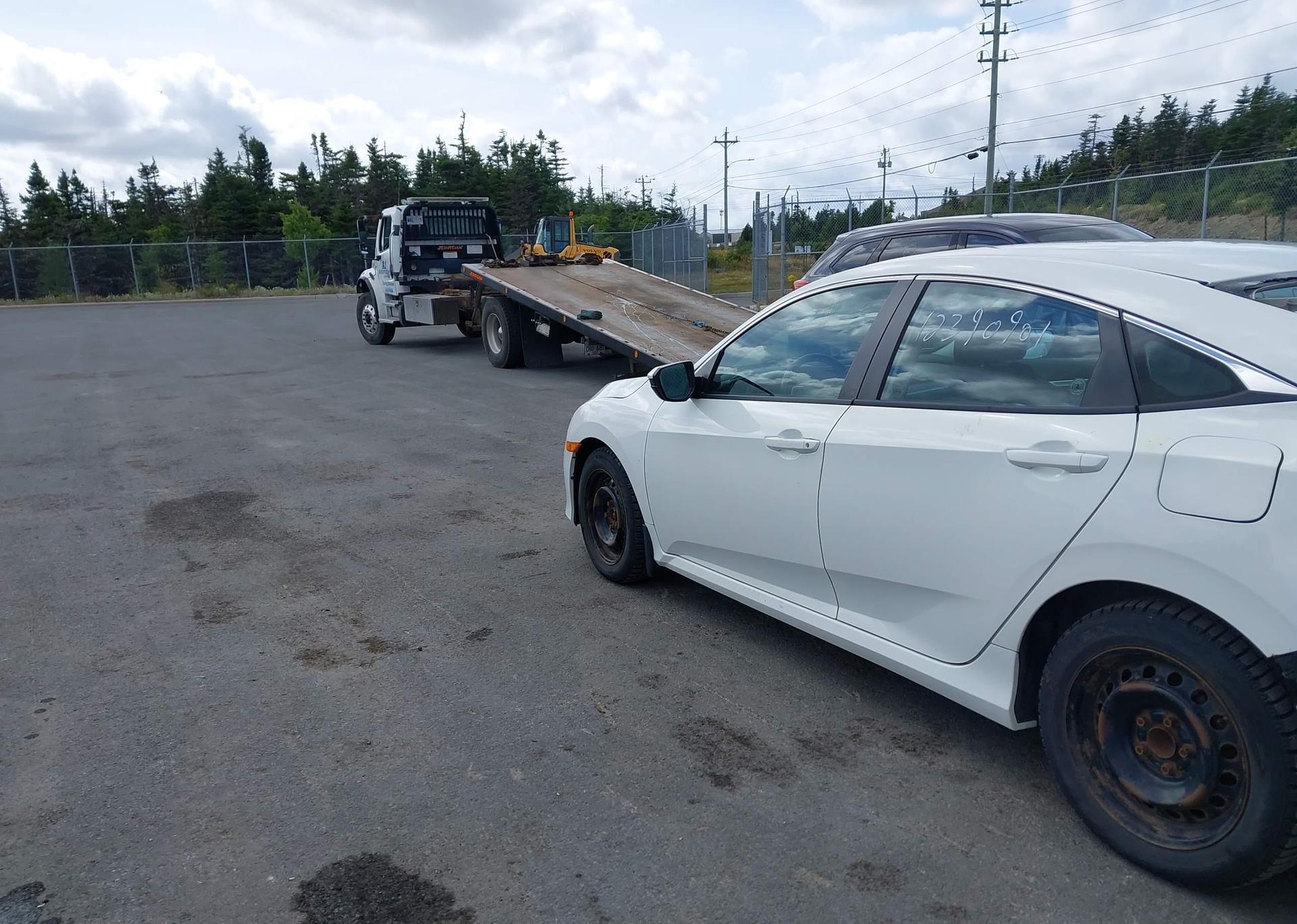2016 HONDA CIVIC LX