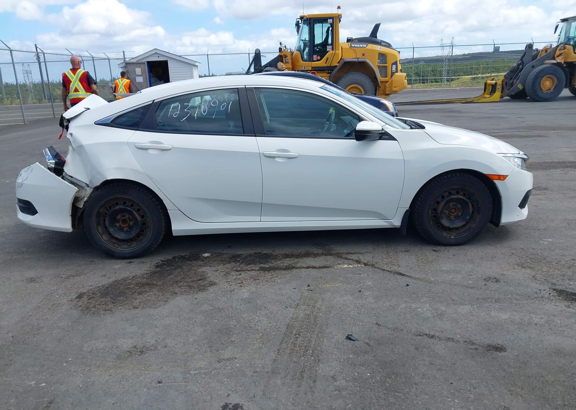 2016 HONDA CIVIC LX