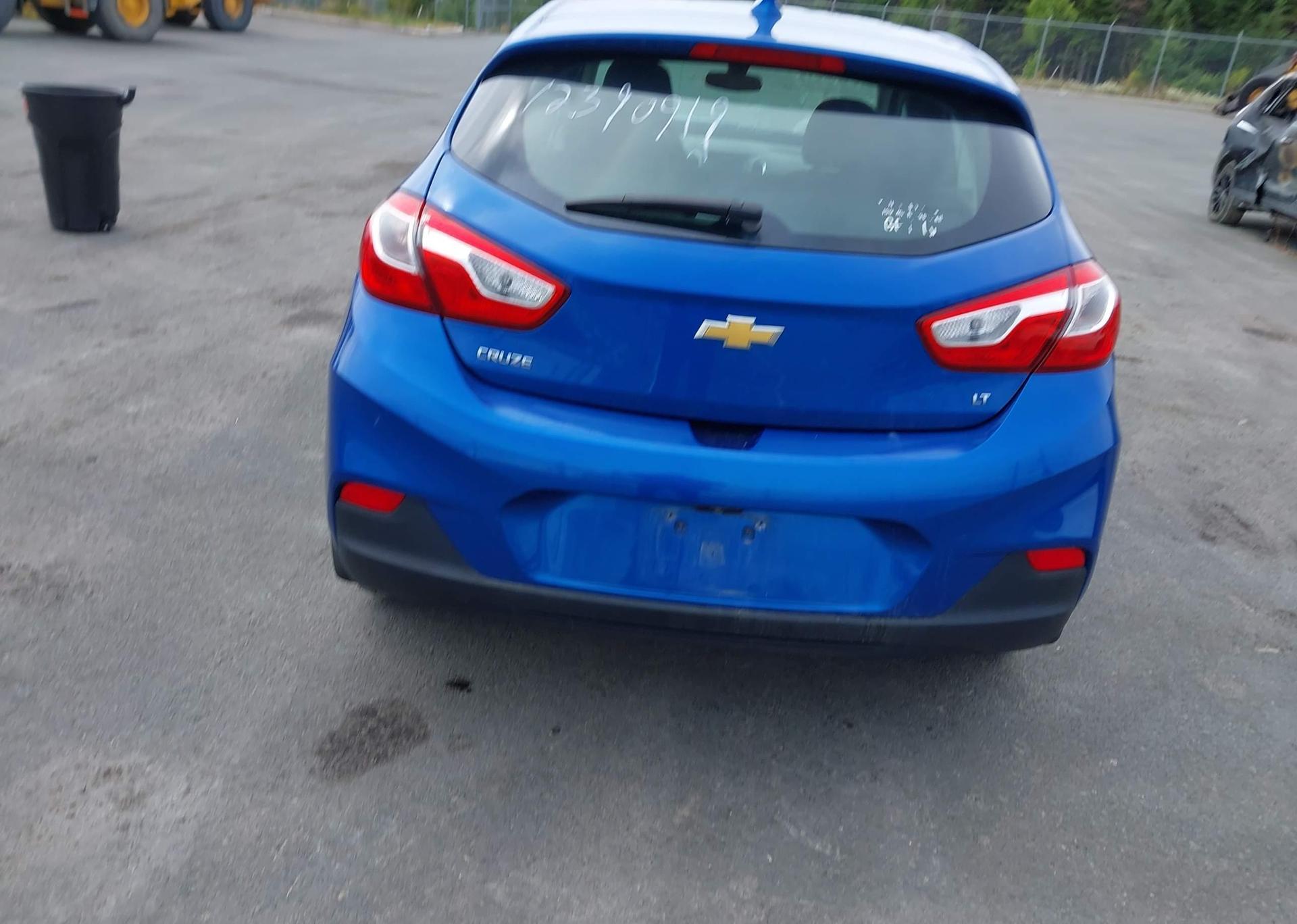 2018 CHEVROLET CRUZE LT