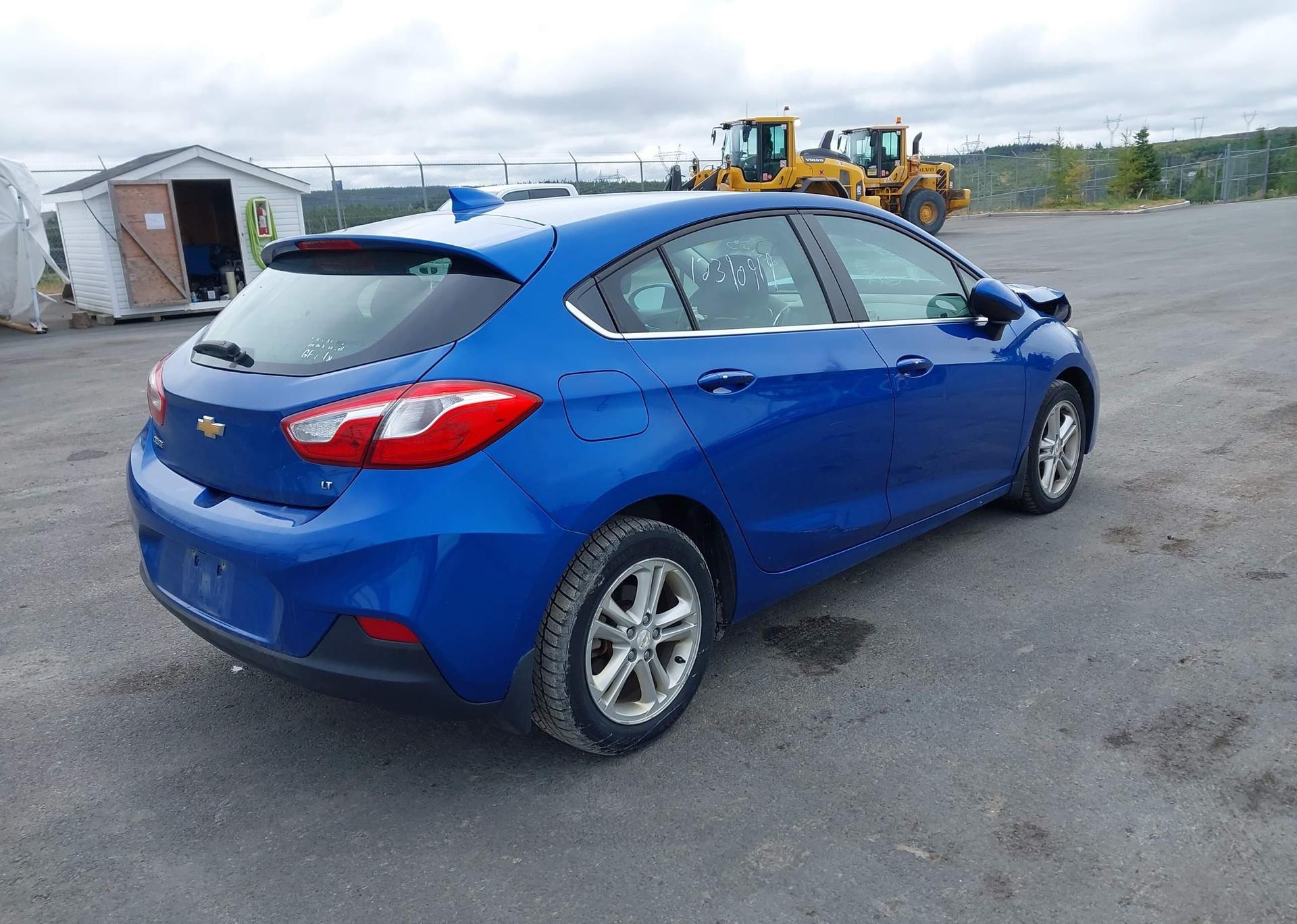 2018 CHEVROLET CRUZE LT