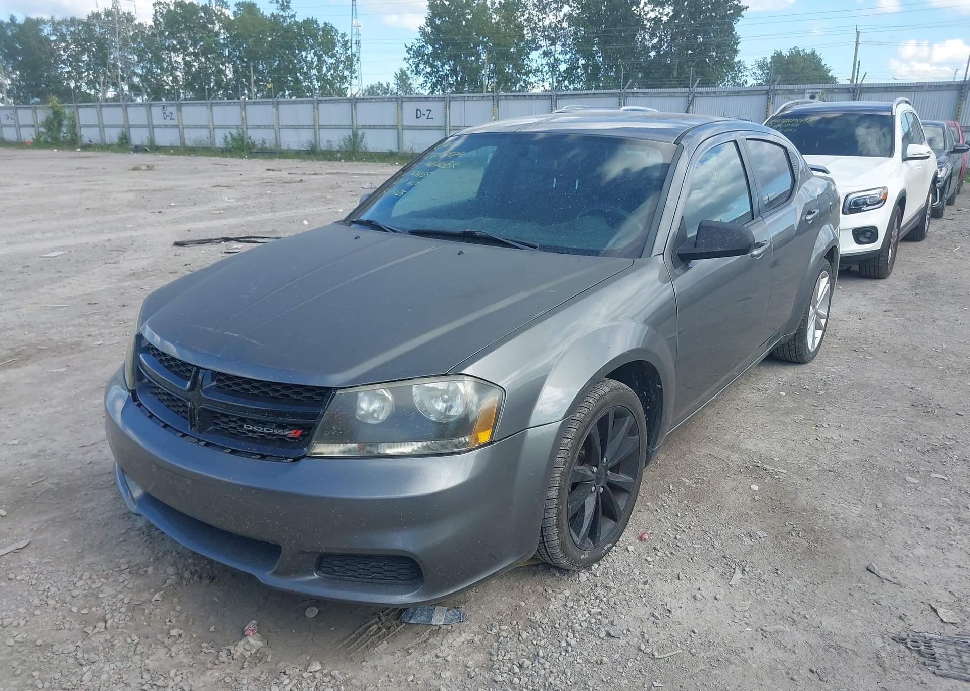 2013 DODGE AVENGER SE
