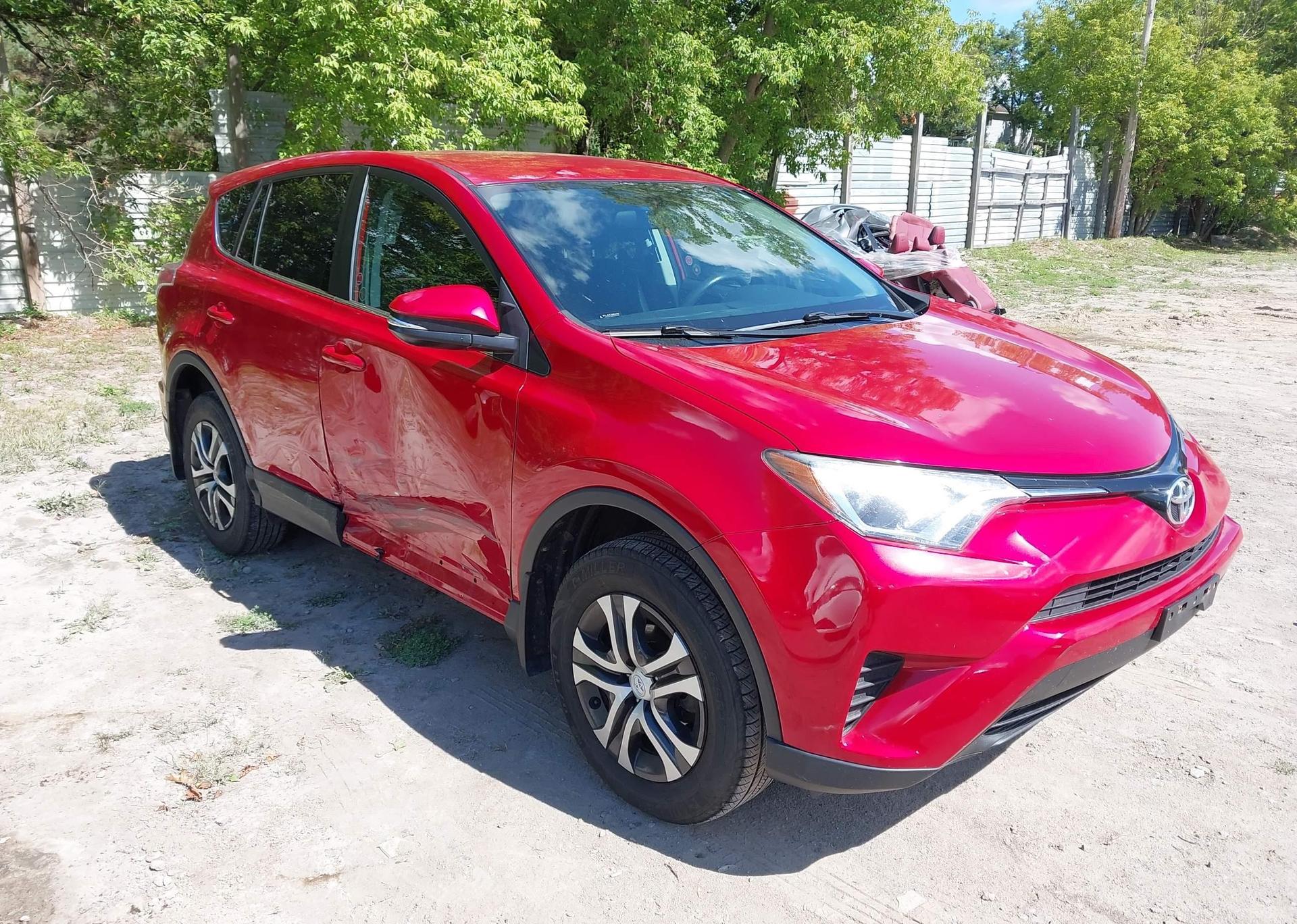 2016 TOYOTA RAV4 LE