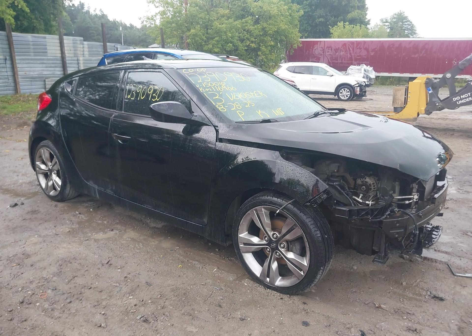 2013 HYUNDAI VELOSTER TECH