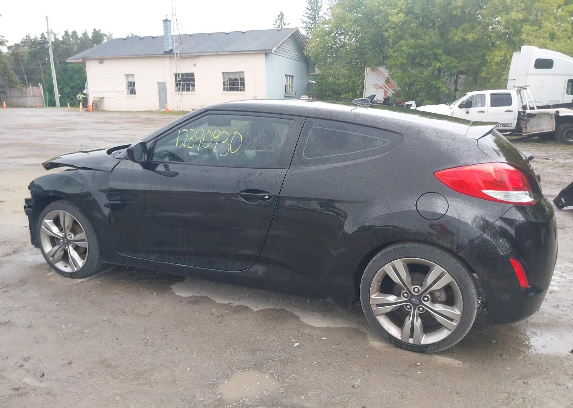 2013 HYUNDAI VELOSTER TECH