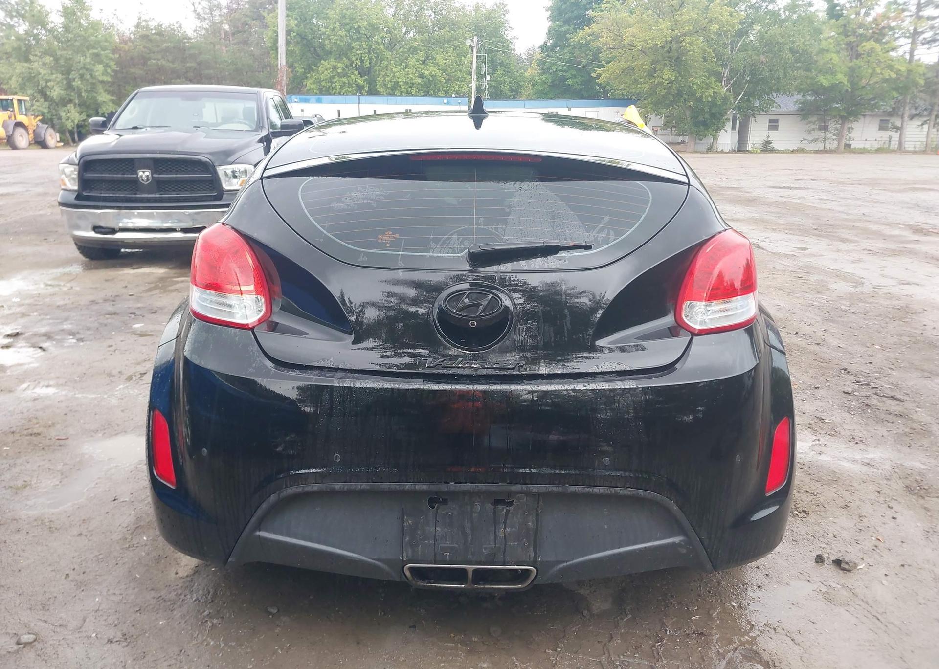 2013 HYUNDAI VELOSTER TECH