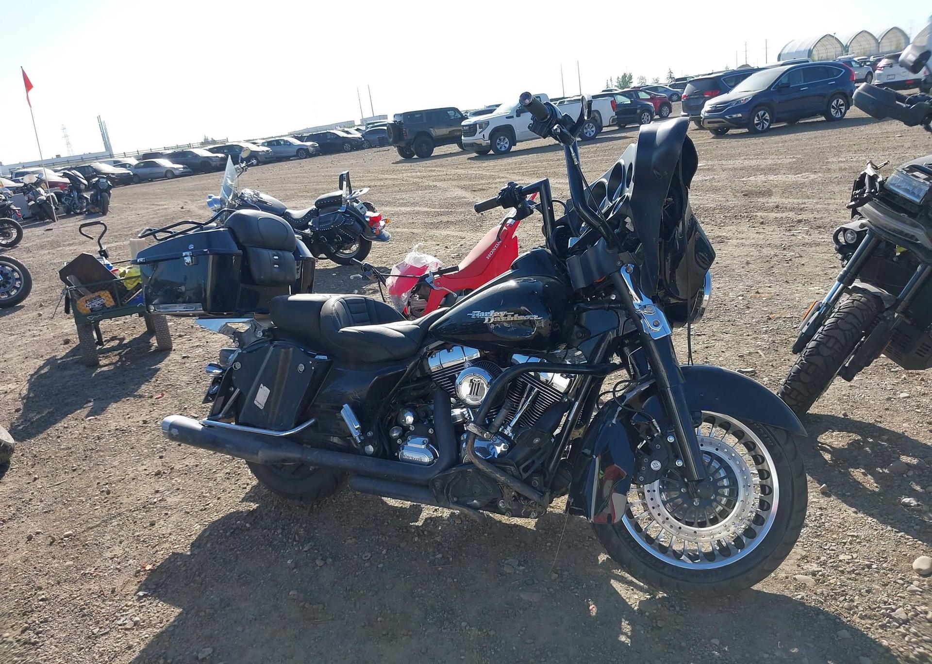 2009 HARLEY-DAVIDSON FLHX
