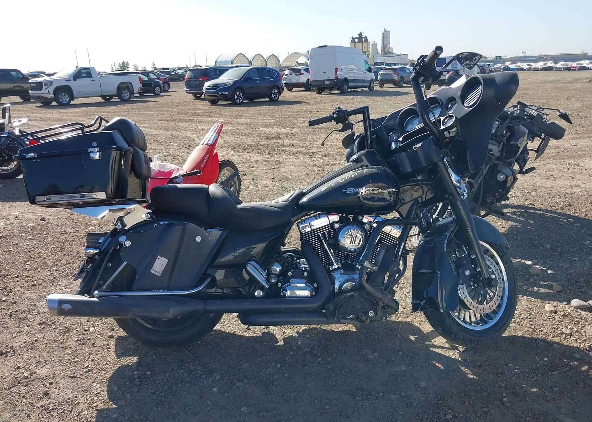 2009 HARLEY-DAVIDSON FLHX