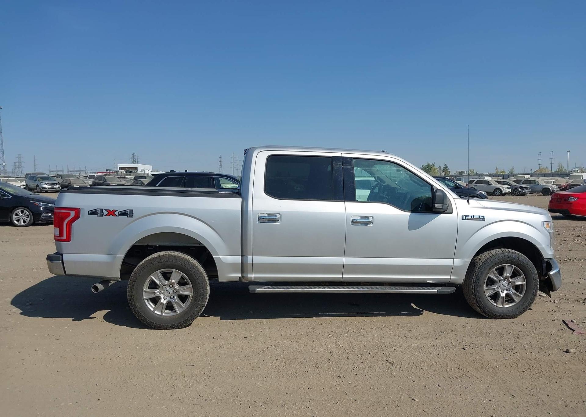 2015 FORD F-150 XLT