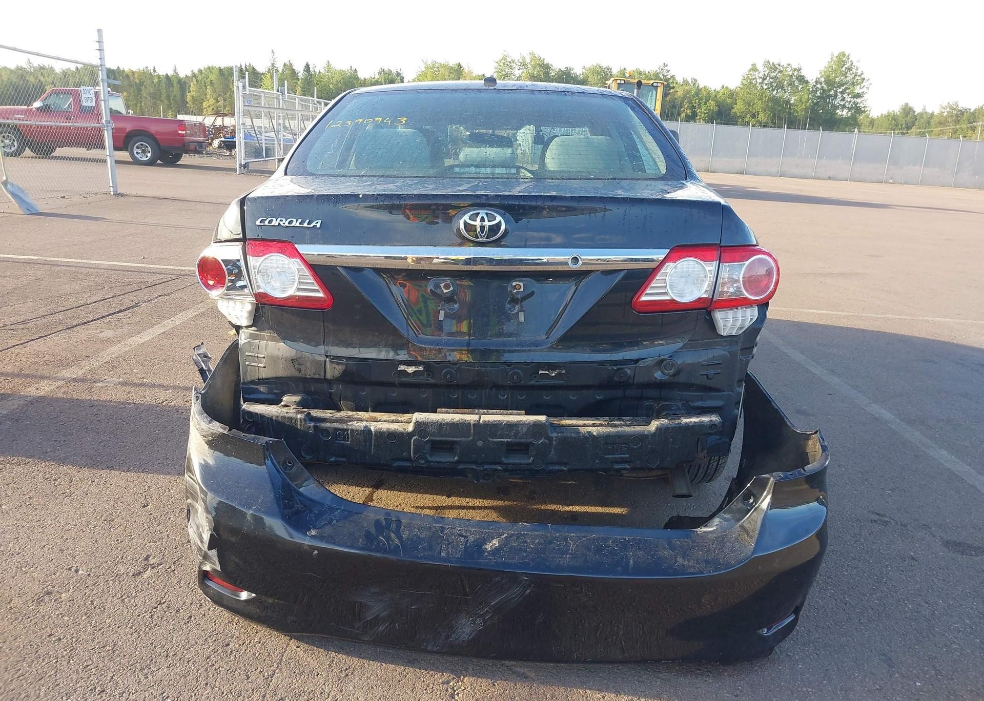 2013 TOYOTA COROLLA CE