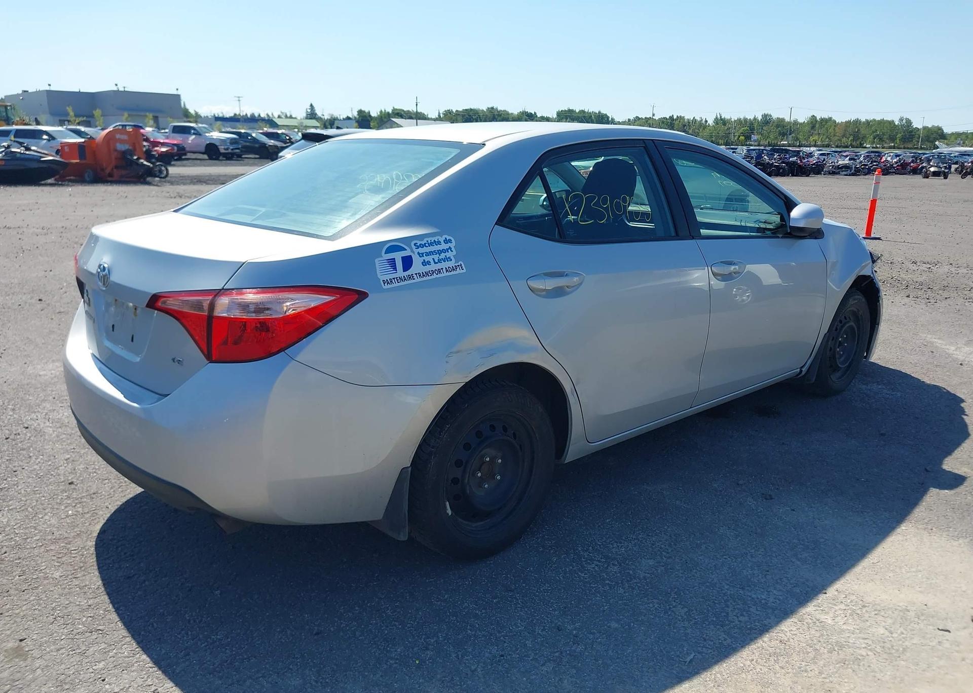 2017 TOYOTA COROLLA