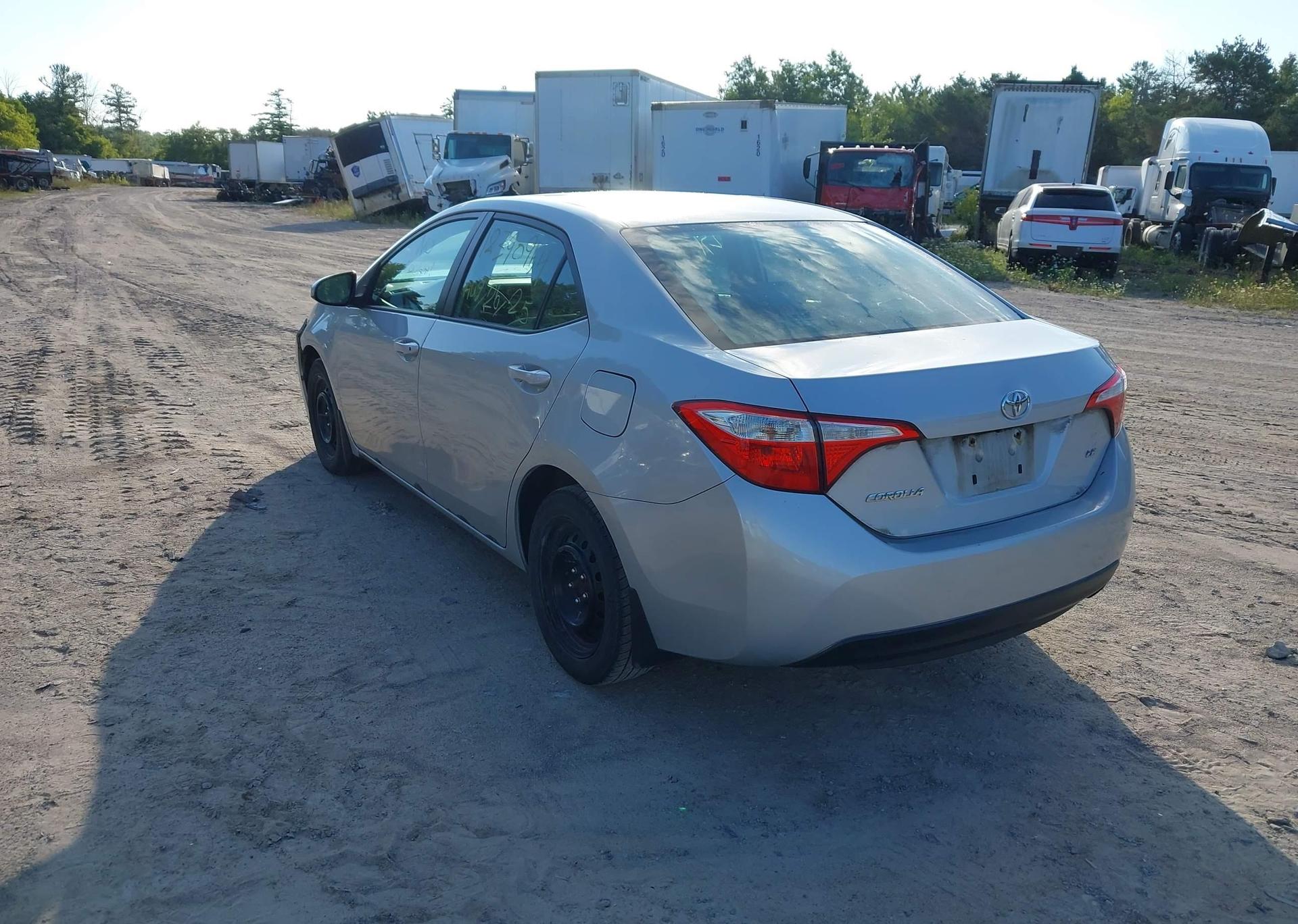 2016 TOYOTA COROLLA